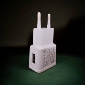 شاحن سامسونج 2 أمبير فعلي راسية Charger